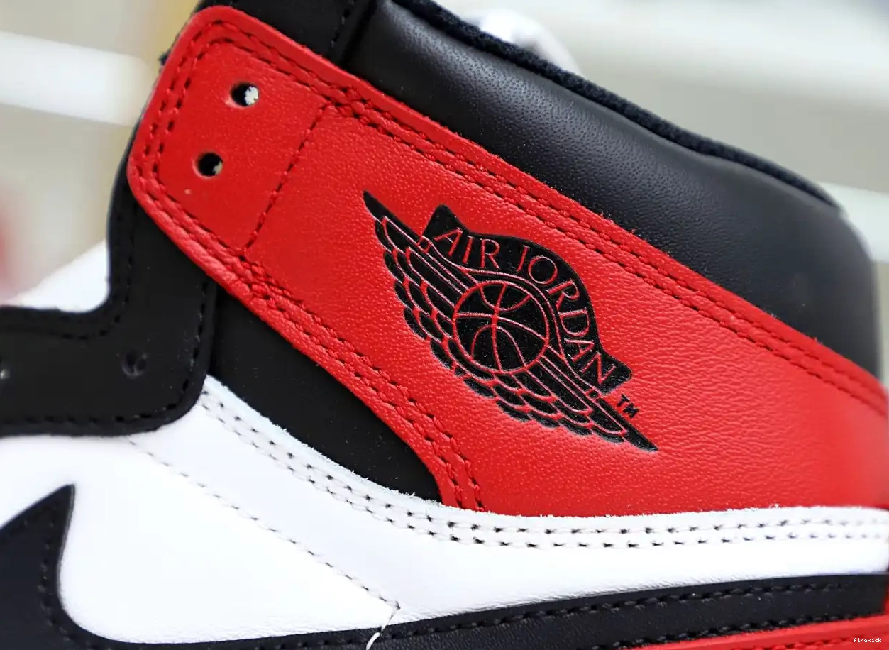 Toe Jordan Air Retro (2016) Black 1 0531